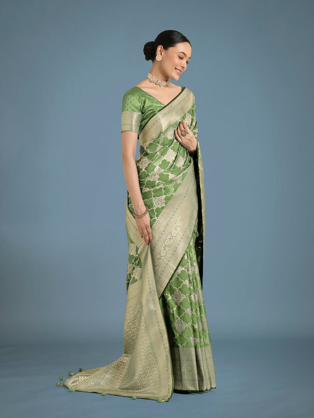 Monjolika Fashion Green Banarasi Satin Silk Saree with Rich Zari Woven Pallu & Blouse Piece - Distacart