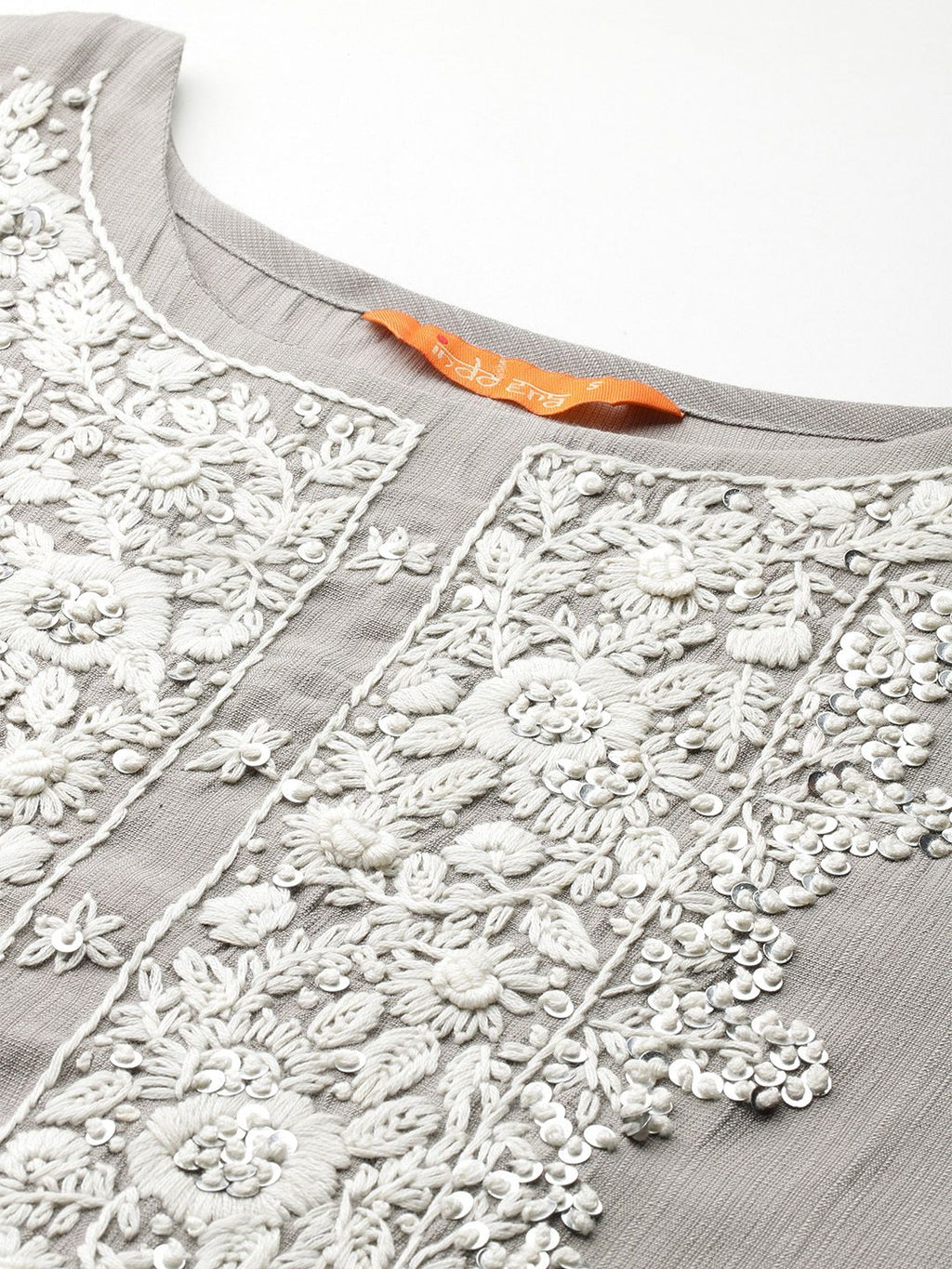 Indo Era Ethnic Motifs Embroidered Thread Work Kurta with Trousers - Distacart
