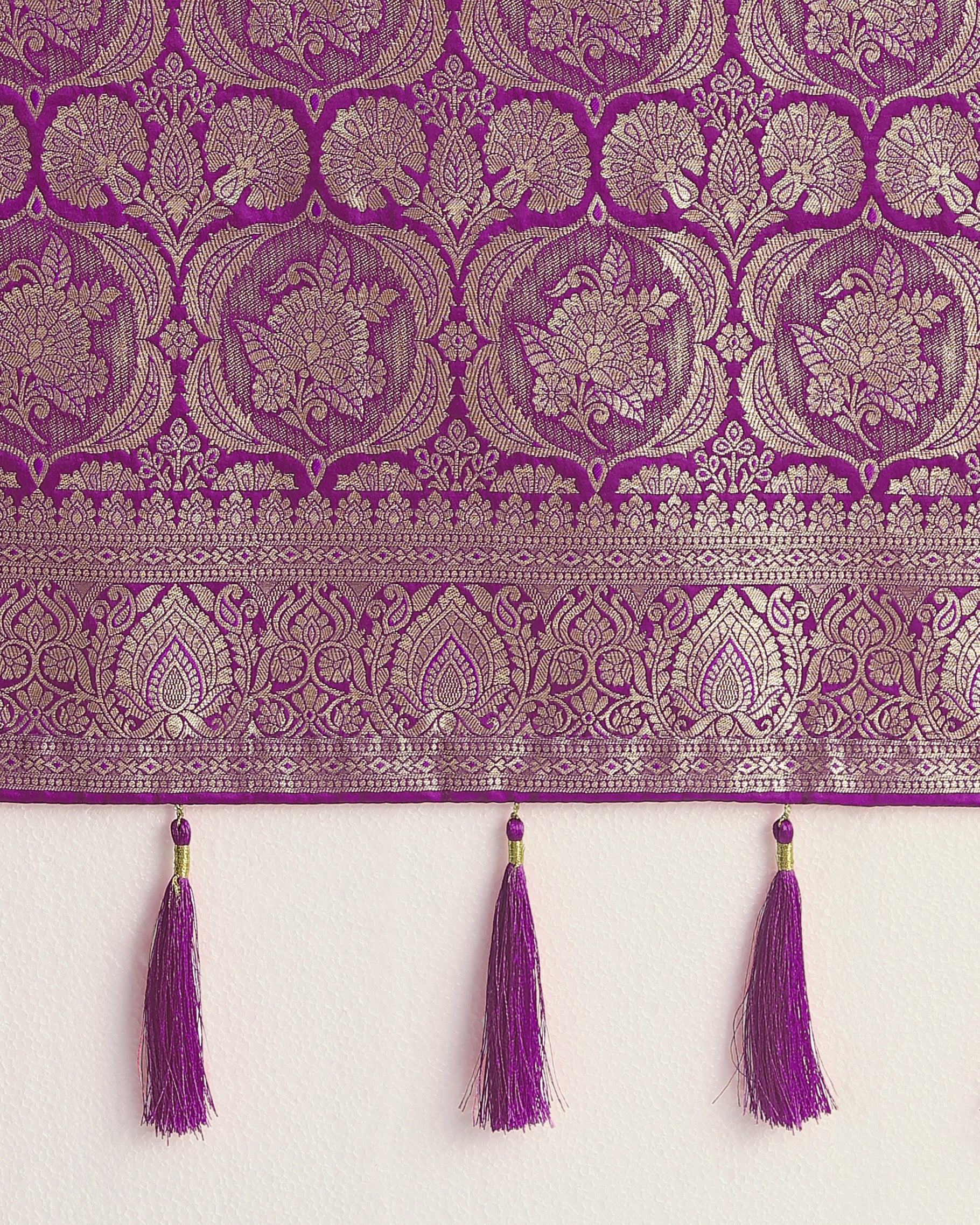 Monjolika Fashion Effervescent Purple Soft Banarasi Satin Silk Saree With Elision Blouse Piece