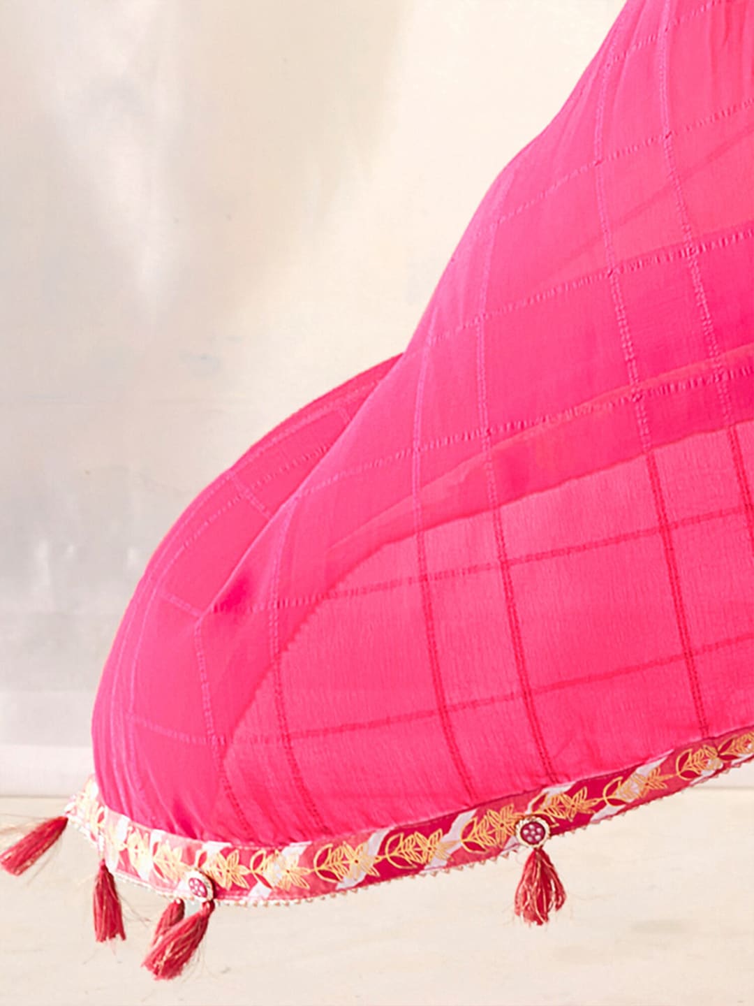 Saree Mall Checked Gotta Patti Pure Georgette Sarees - Distacart