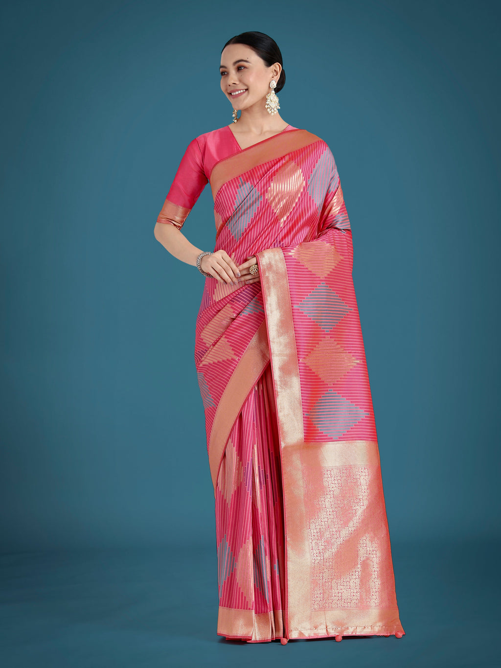 Monjolika Fashion Light Pink Colour Banarasi Silk Zari Weaving Classic Saree - Distacart