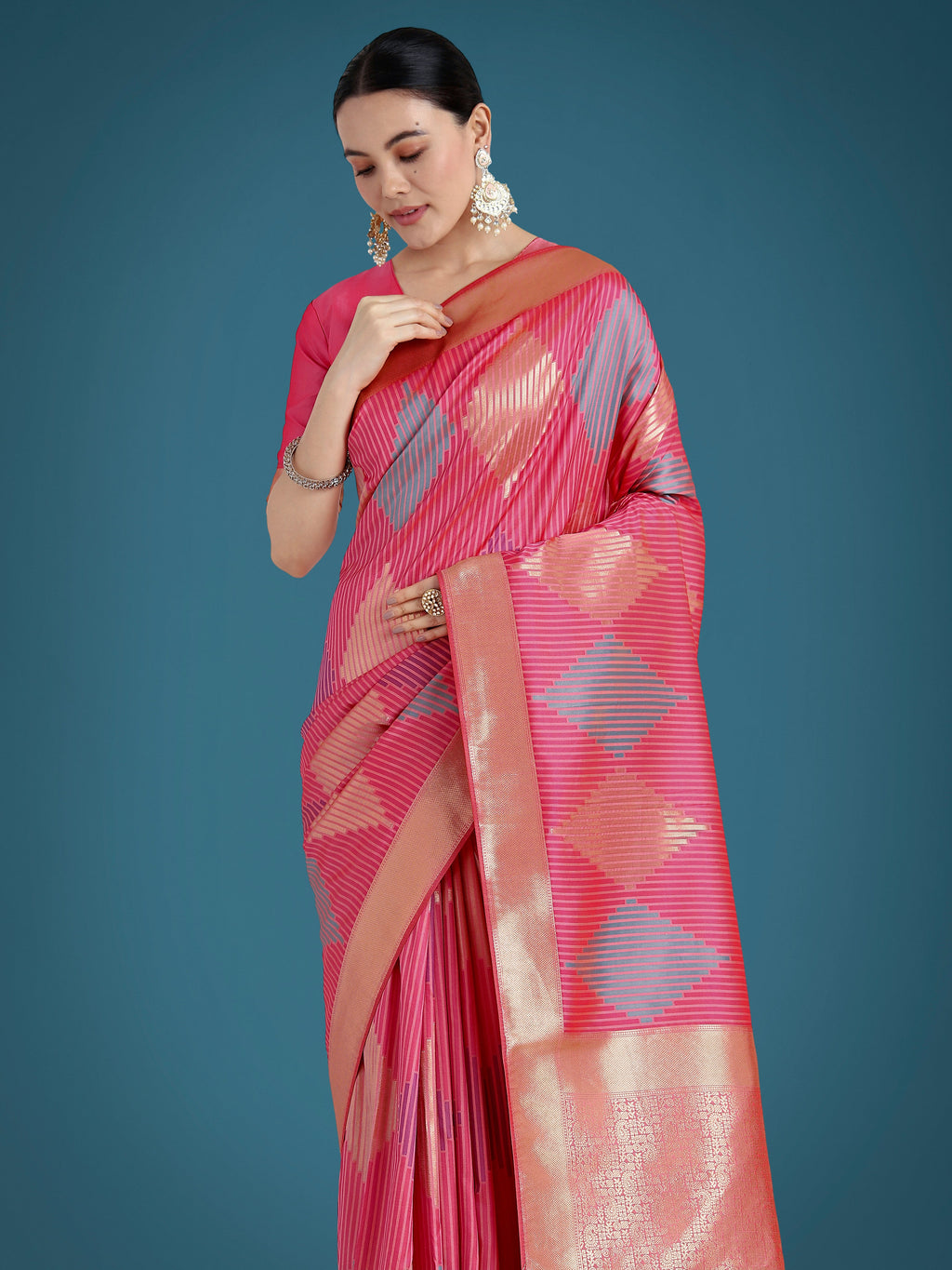Monjolika Fashion Light Pink Colour Banarasi Silk Zari Weaving Classic Saree - Distacart