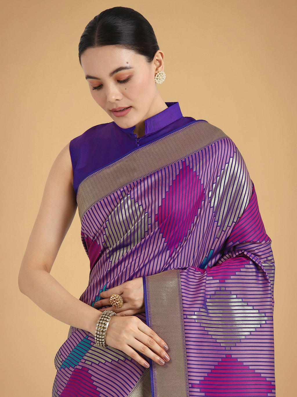 Monjolika Fashion Lavender Colour Banarasi Silk Zari Weaving Classic Saree - Distacart