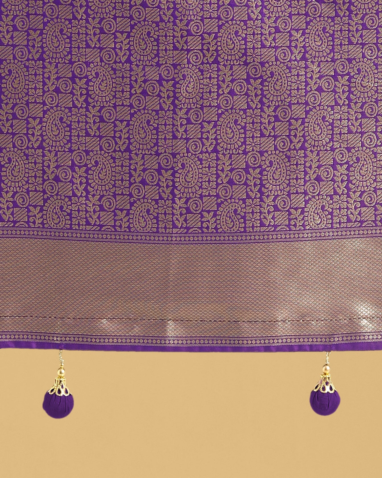 Monjolika Fashion Lavender Colour Banarasi Silk Zari Weaving Classic Saree - Distacart