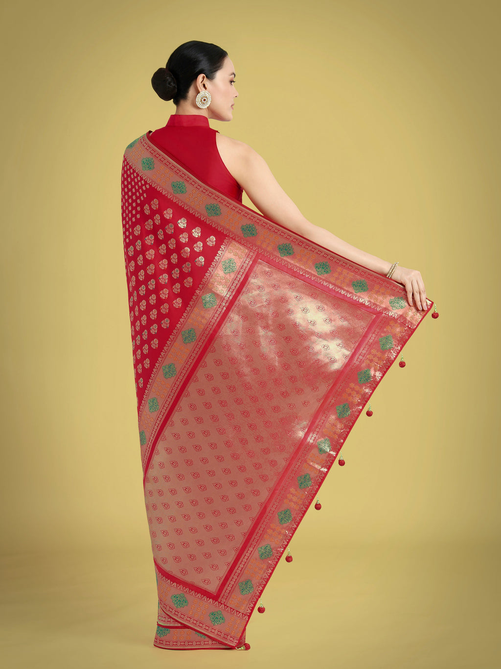 Monjolika Fashion Red Colour Banarasi Silk Zari Weaving Classic Saree - Distacart