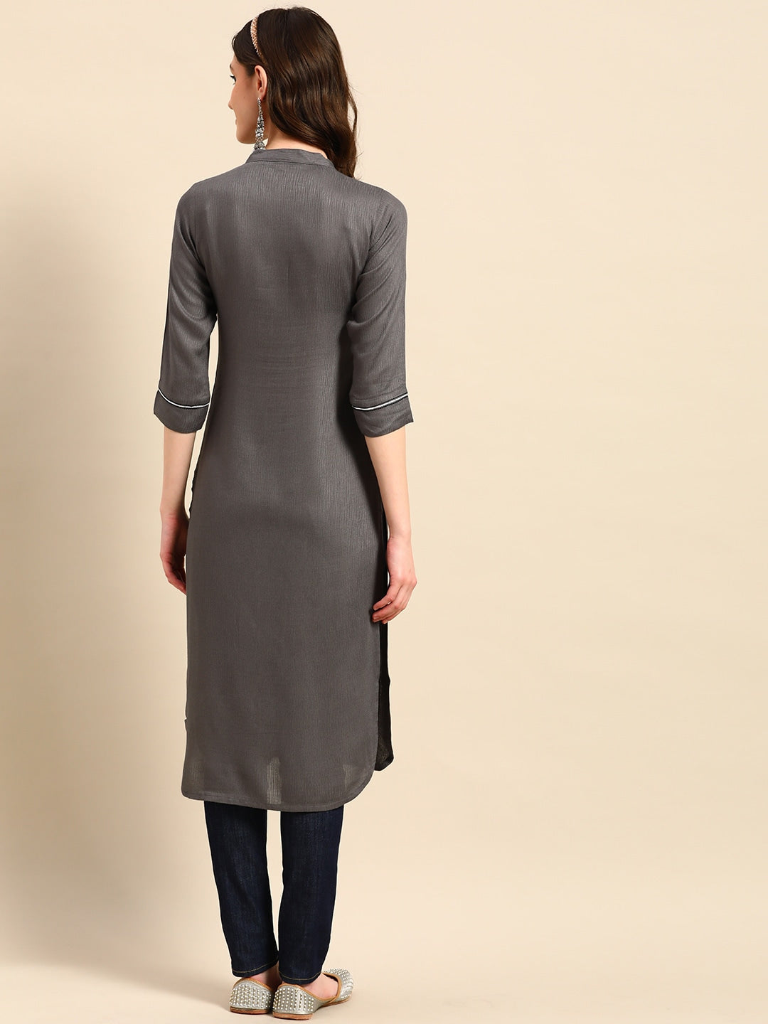 Sangria Yoke Design Mirror Work Kurta