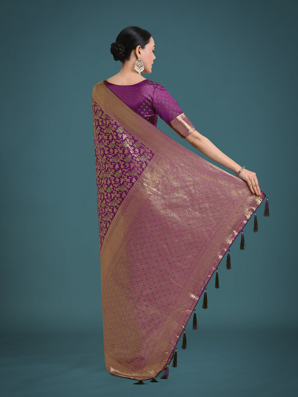 Monjolika Fashion Scintilla Purple Banarasi Satin Silk Meenakari zari weaving Pattern Saree - Distacart