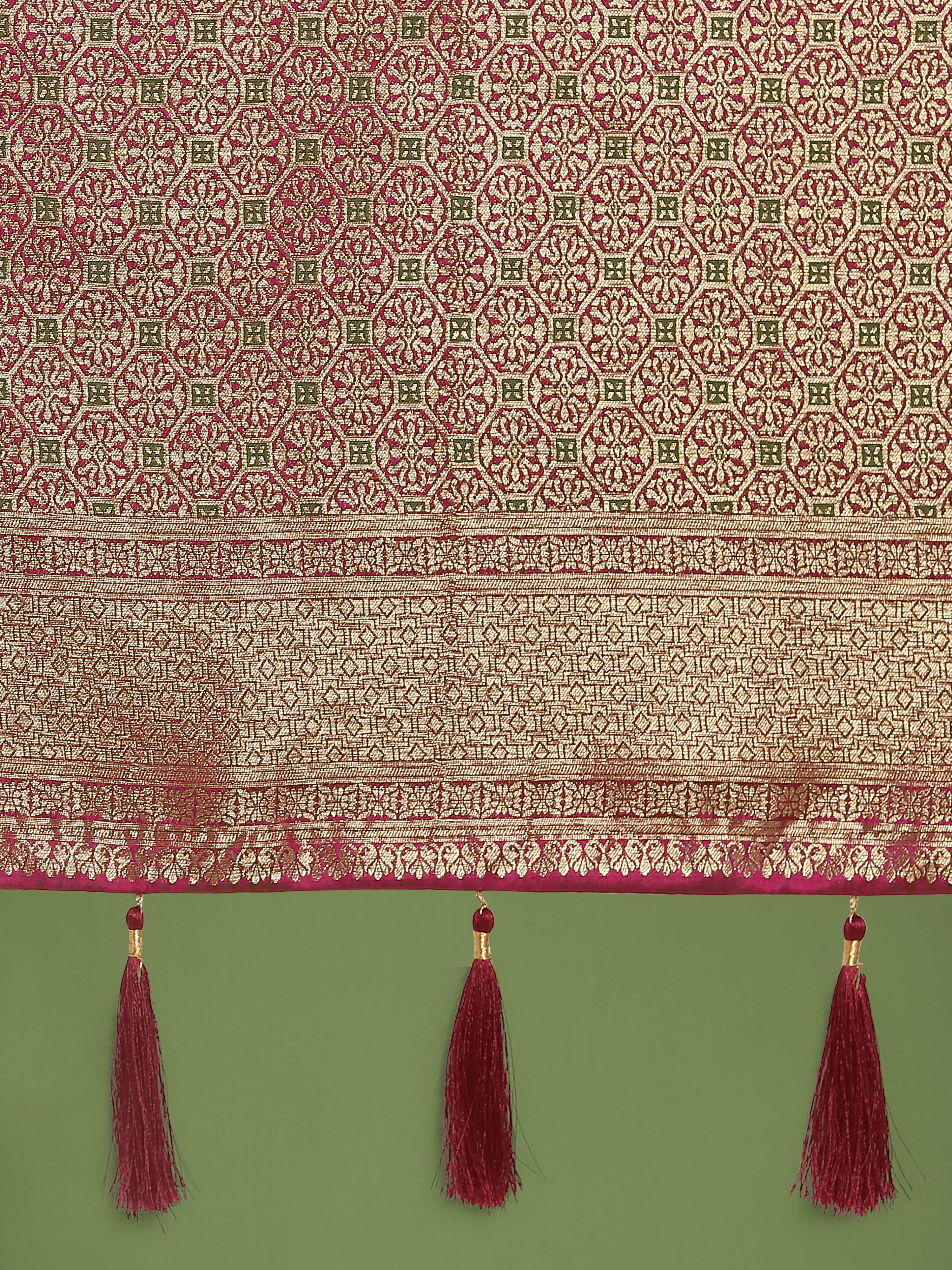 Monjolika Fashion Scintilla Magenta Banarasi Satin Silk Meenakari zari weaving Pattern Saree