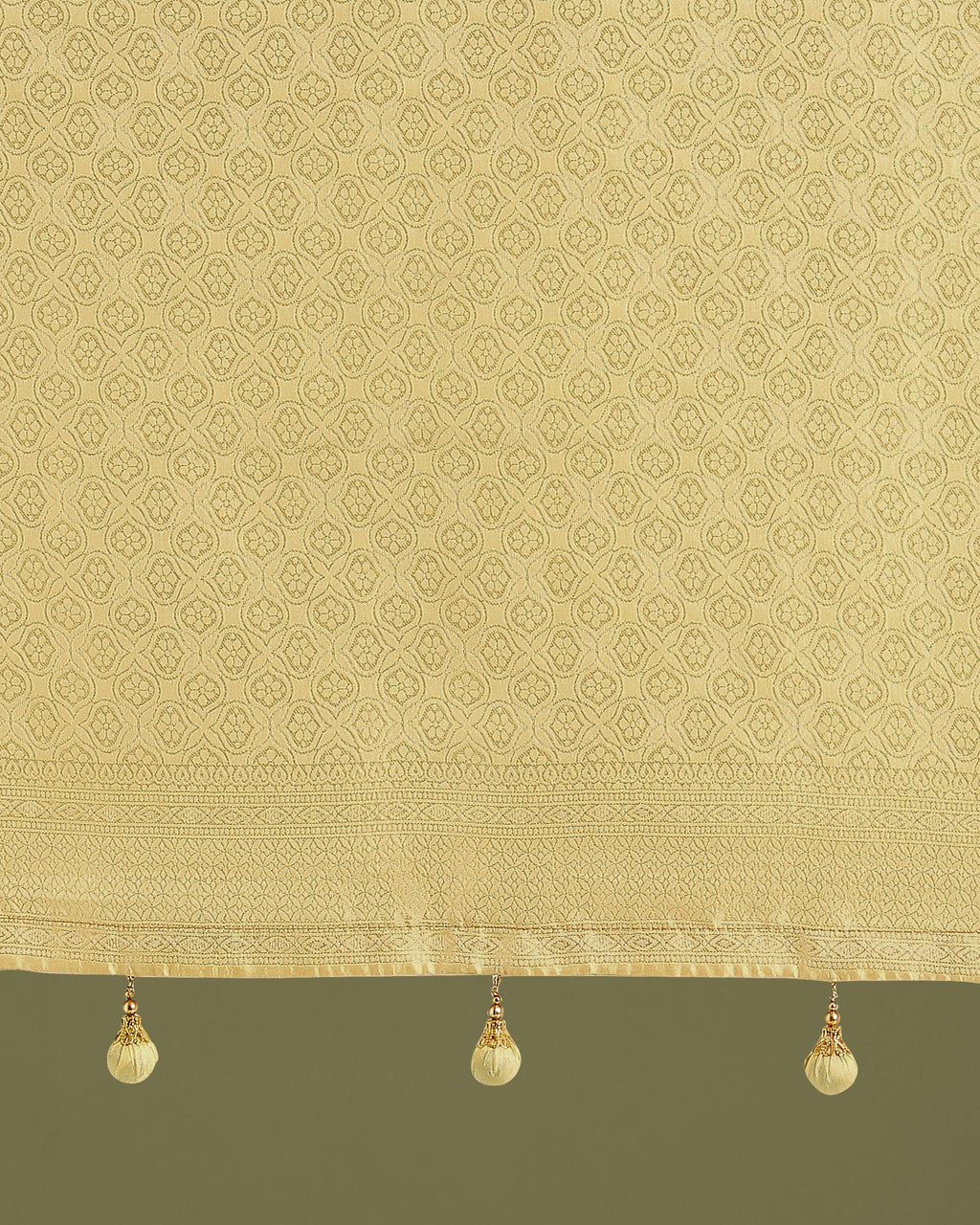 Monjolika Fashion Wonderful Light Yellow Soft Banarasi Satin Silk Leheriya Design Saree