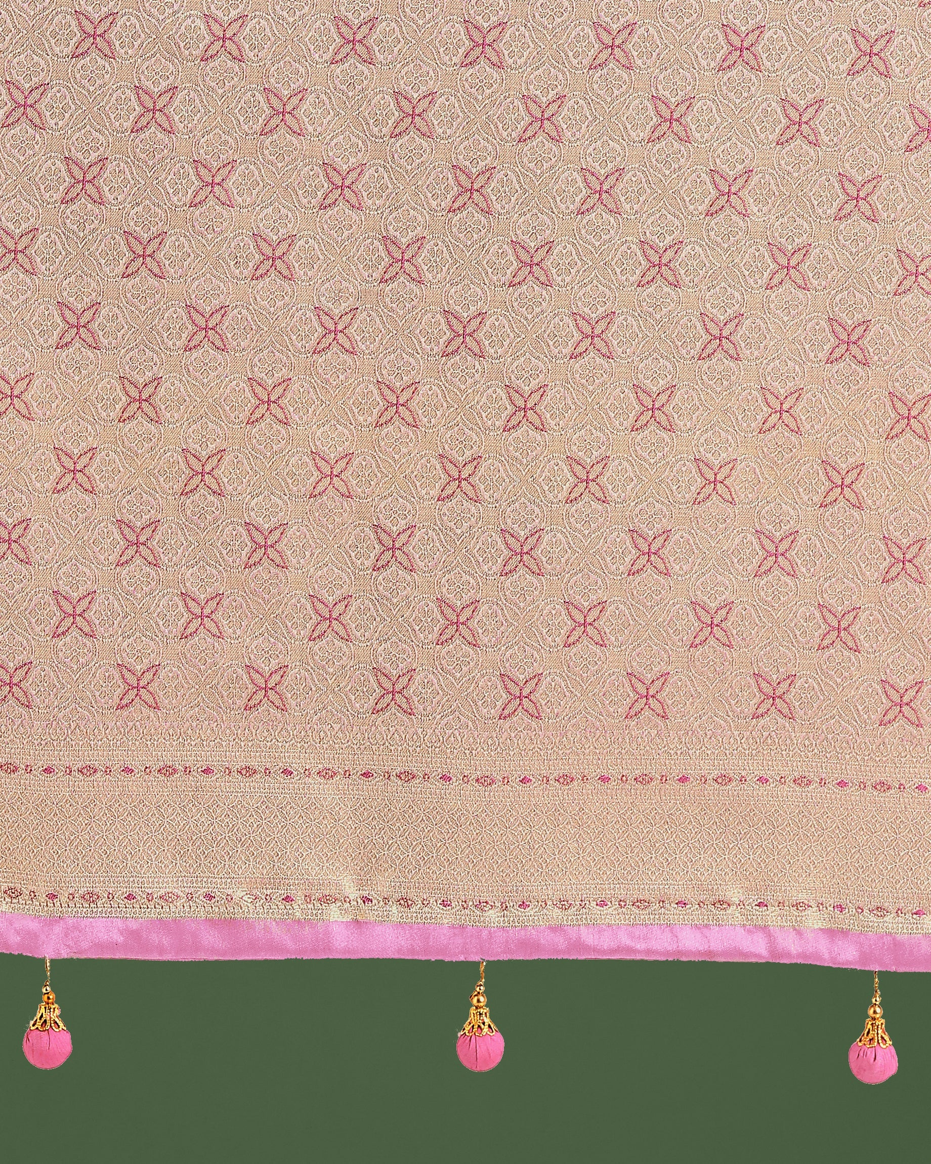 Monjolika Fashion Wonderful Light Pink Soft Banarasi Satin Silk Leheriya Design Saree - Distacart