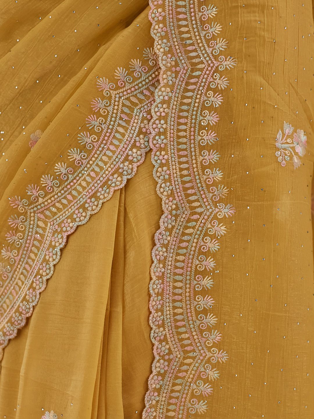 kasee Floral Phulkari Silk Blend Saree - Distacart