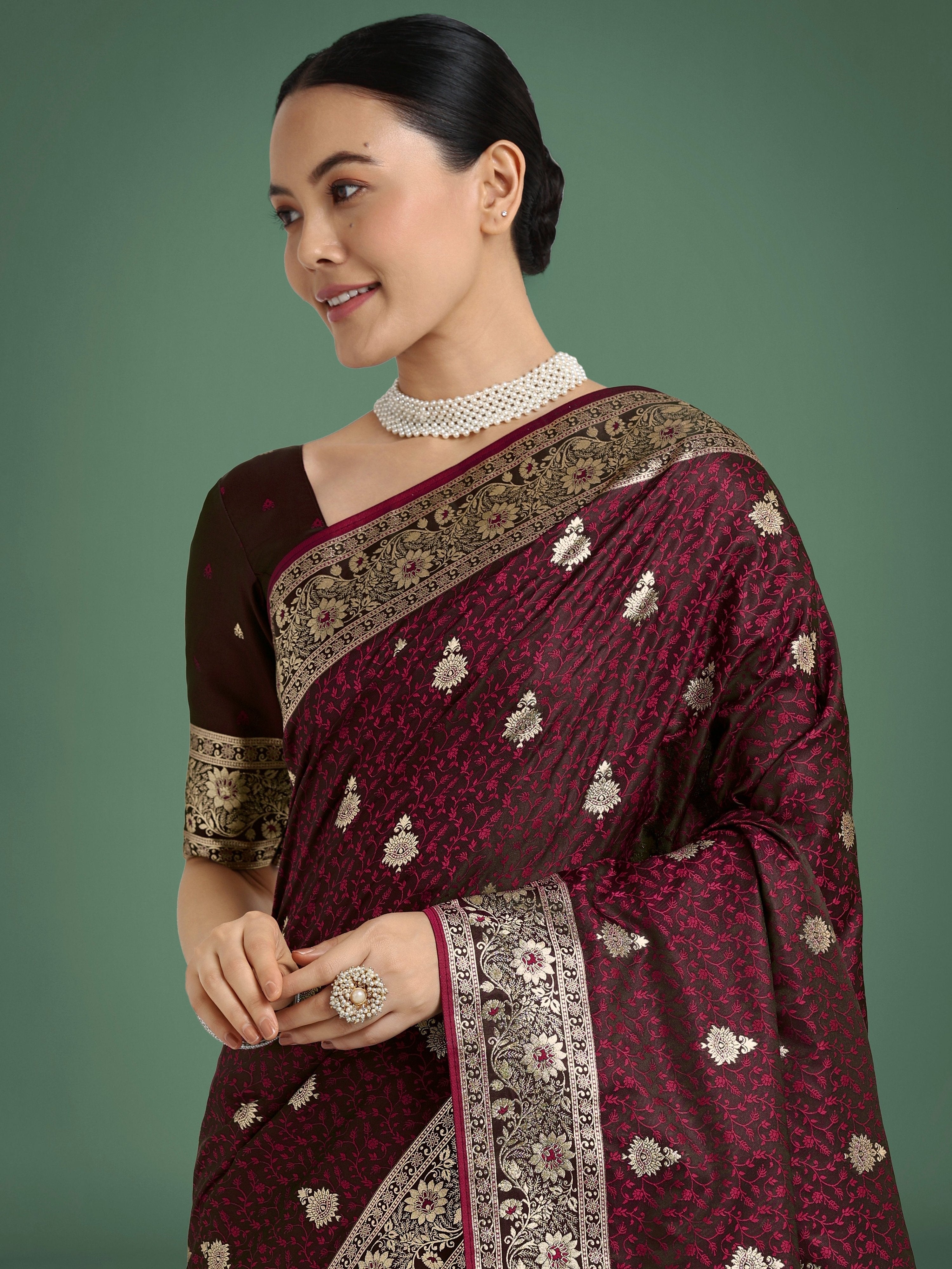 Monjolika Fashion Maroon Banarasi Satin Silk Saree with Intricate Zari Work with Rich Weaving Pattern - Distacart