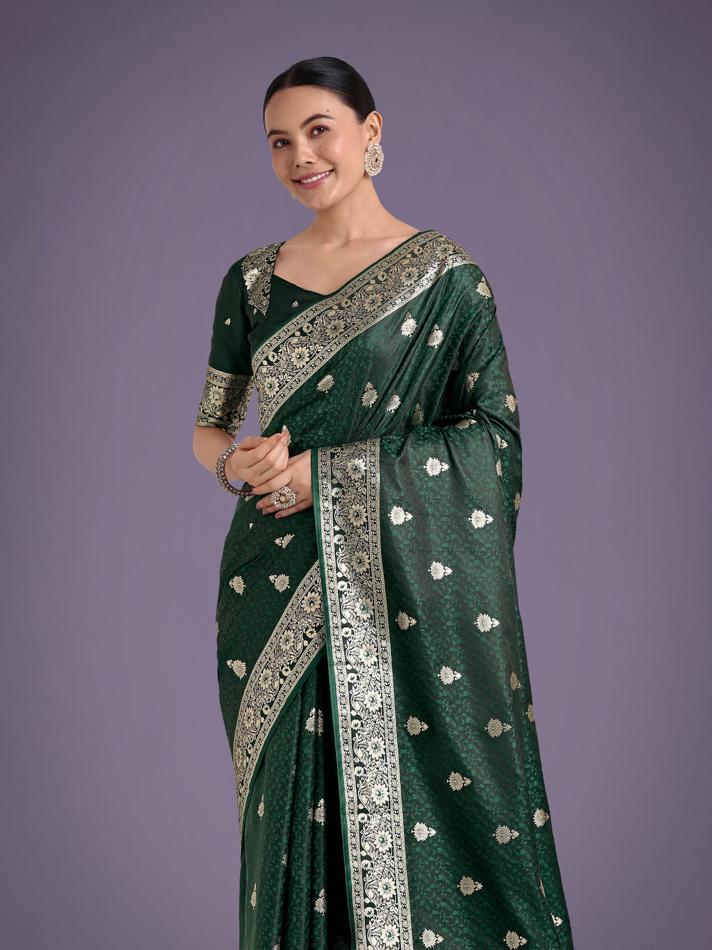 Monjolika Fashion Dark Green Banarasi Satin Silk Saree with Intricate Zari Work with Rich Weaving Pattern - Distacart