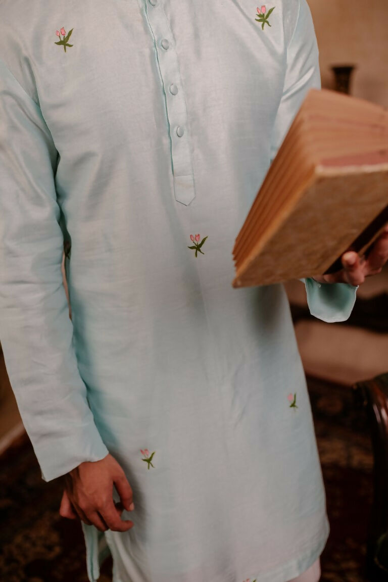Falling Raw Silk Sea Green Vrindavan Lotus Kurta By Hilo Design
