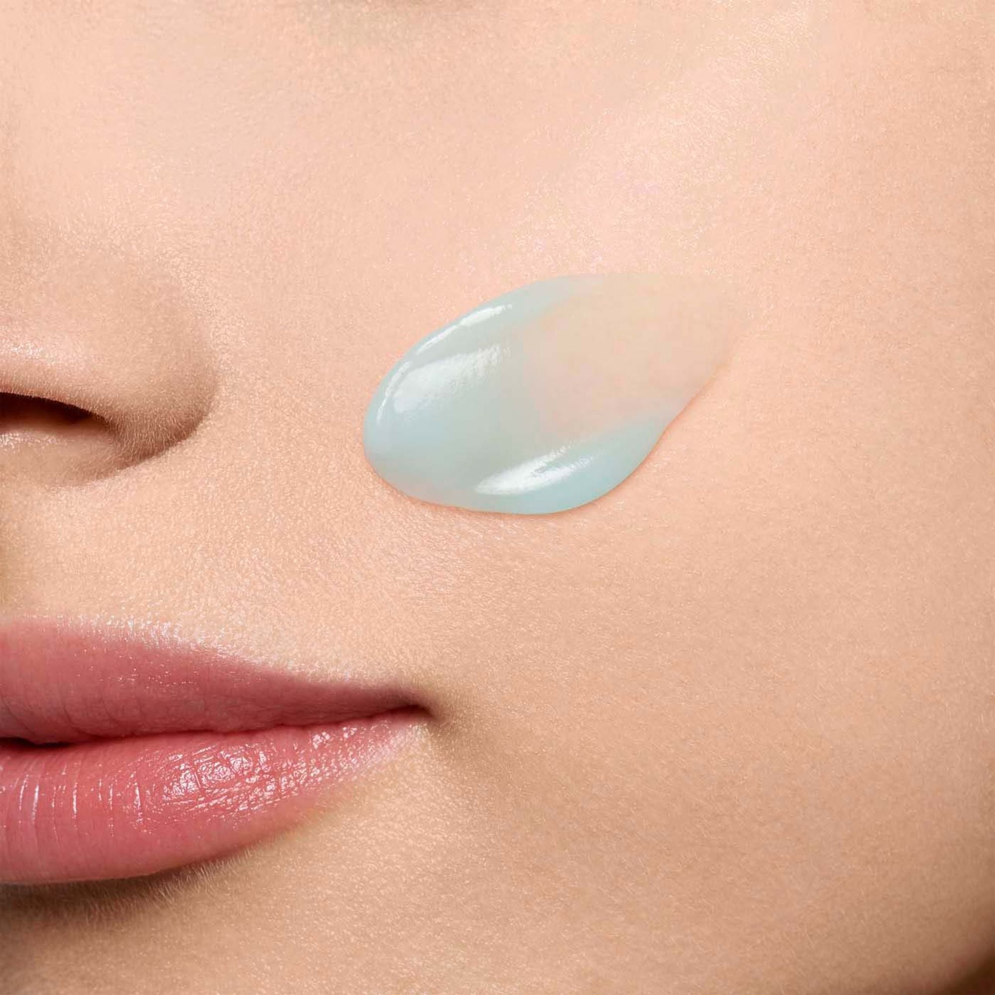 Clarins Hydra-Essentiel Matte Gel - Distacart