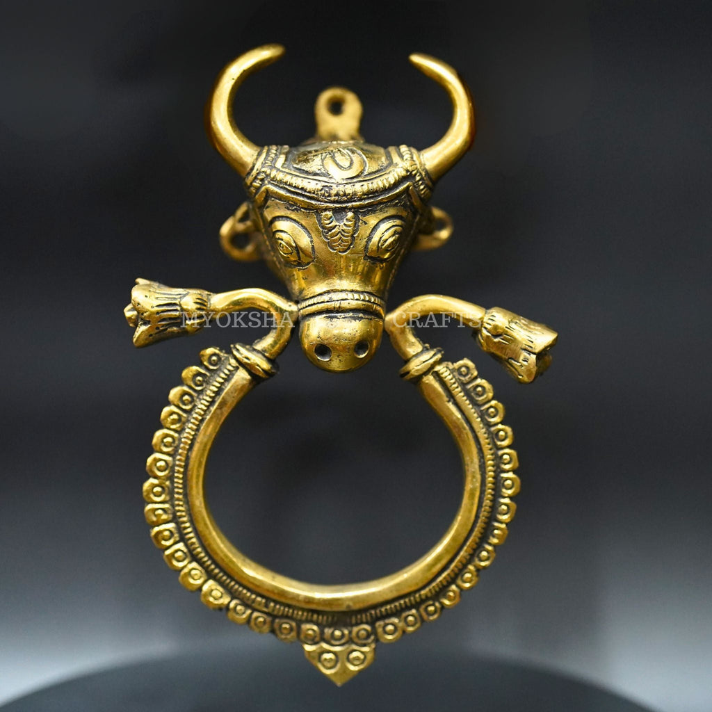 Door Knocker: Graceful Accessory for Your Home