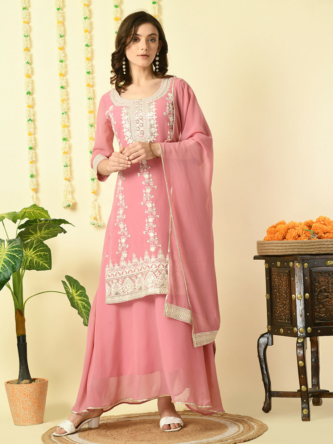 Myshka Women's Pink Georgette Kurta & Skirt With Dupatta Party Sets