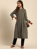 Sangria Women Ethnic Motifs Printed Mandarin Collar Anarkali Kurta