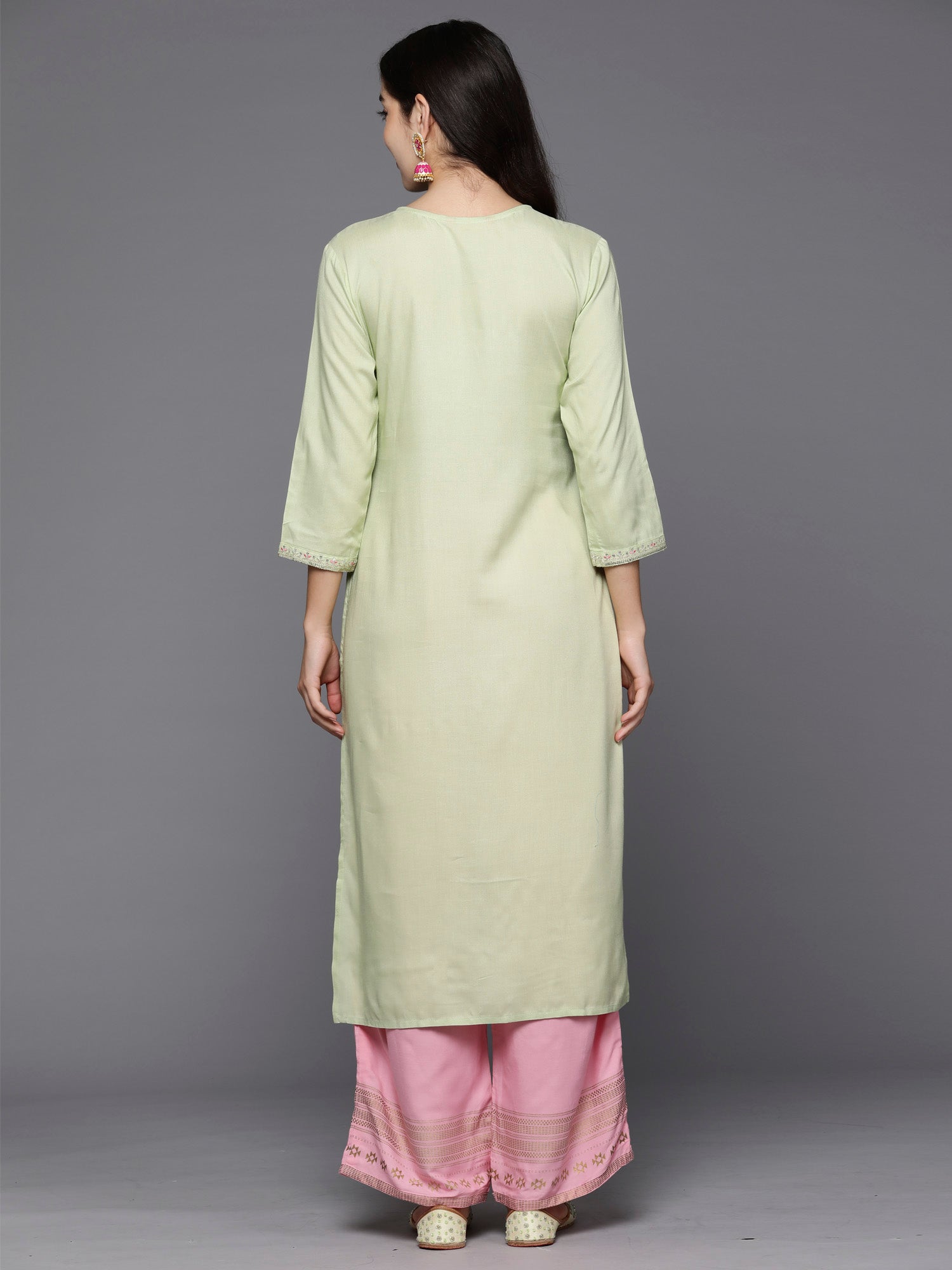 Indo Era Green Embroidered Straight Kurta - Distacart
