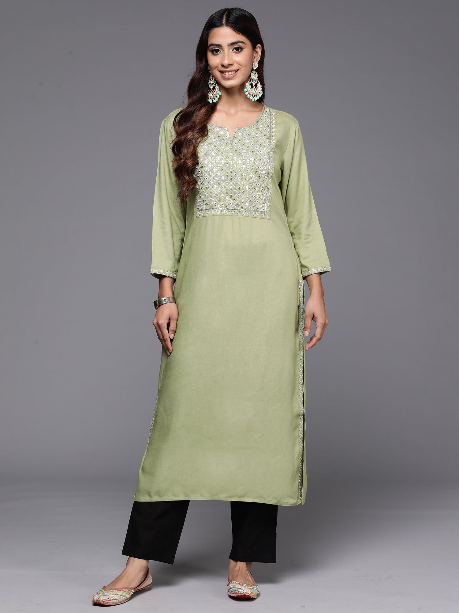 Indo Era Green Embroidered Straight Kurta - Distacart