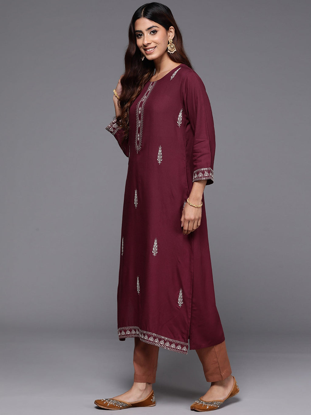 Indo Era Maroon Embroidered Straight Kurta - Distacart