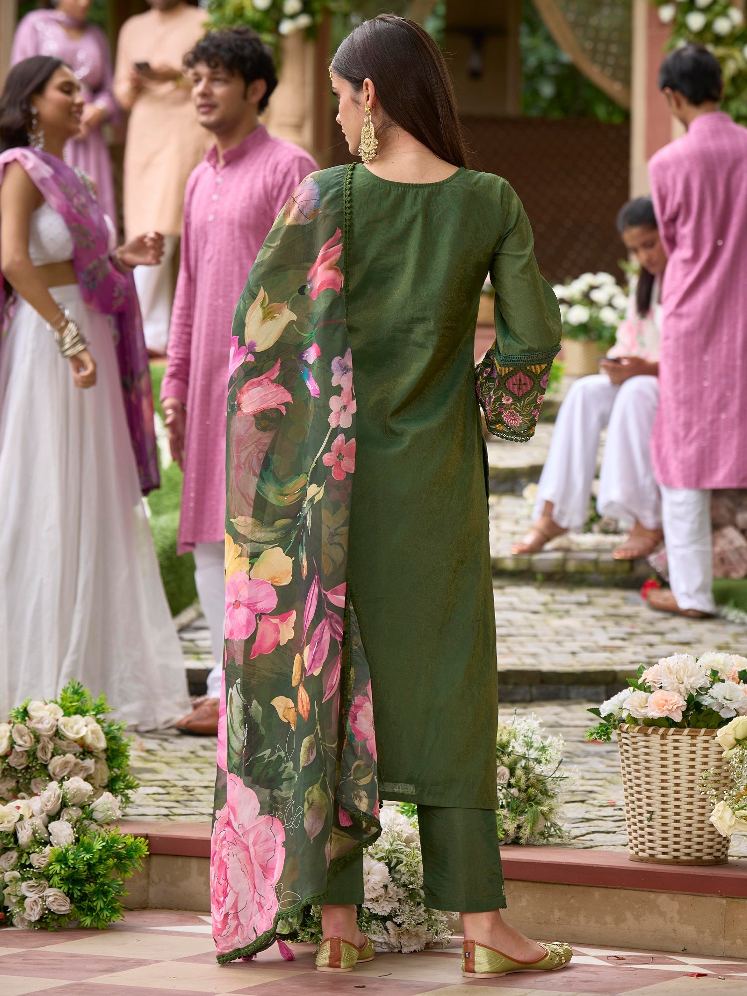 Indo Era Green Embroidered Straight Kurta Trousers With Dupatta Set - Distacart