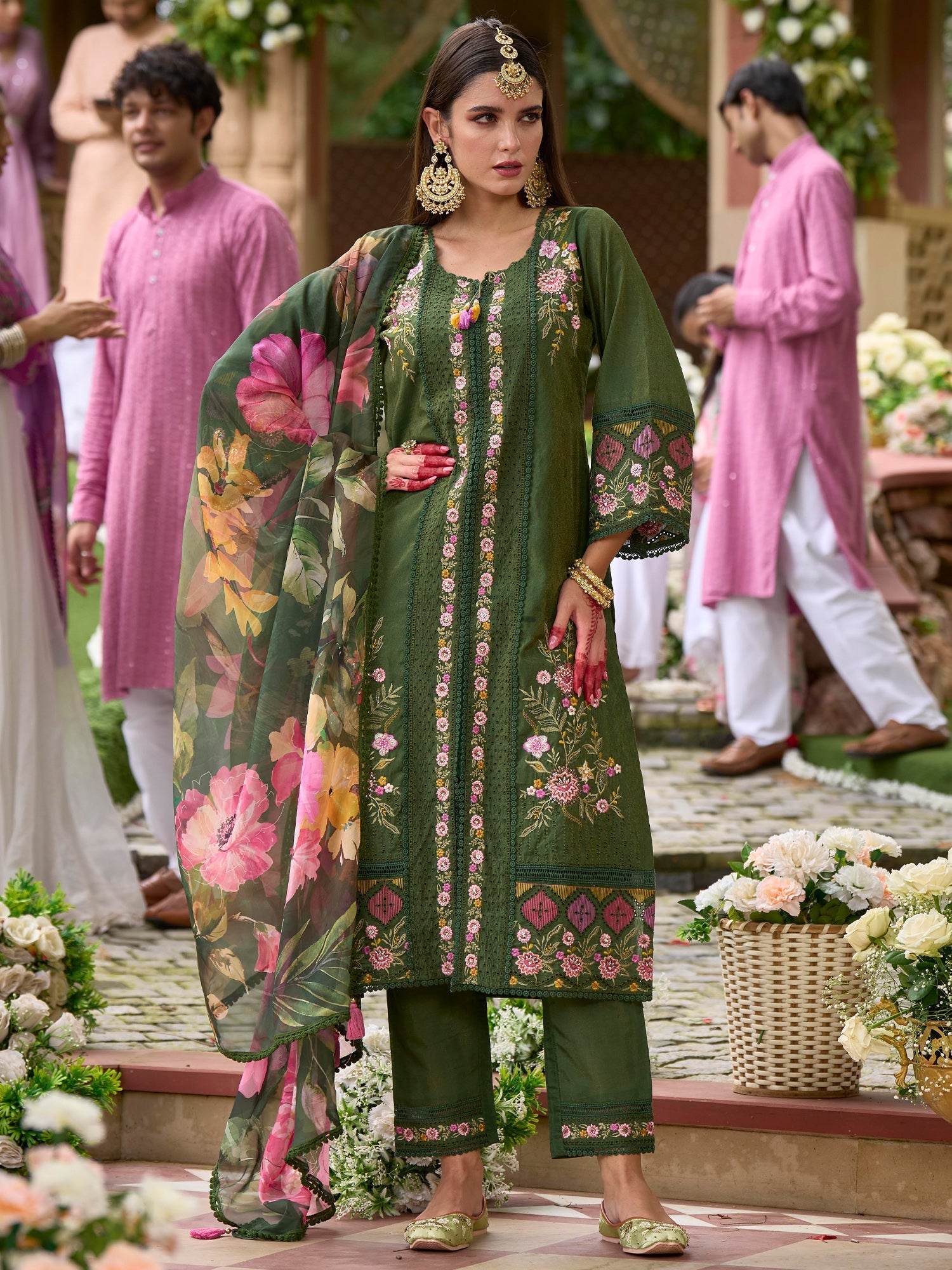 Indo Era Green Embroidered Straight Kurta Trousers With Dupatta Set - Distacart