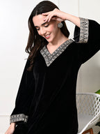 Myshka Women's Black Velvet Kurta Pant