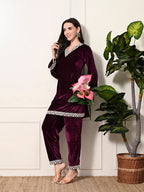 Myshka Women's Magenta Velvet Kurta Pant