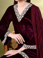 Myshka Women's Magenta Velvet Kurta Pant With Dupatta Set
