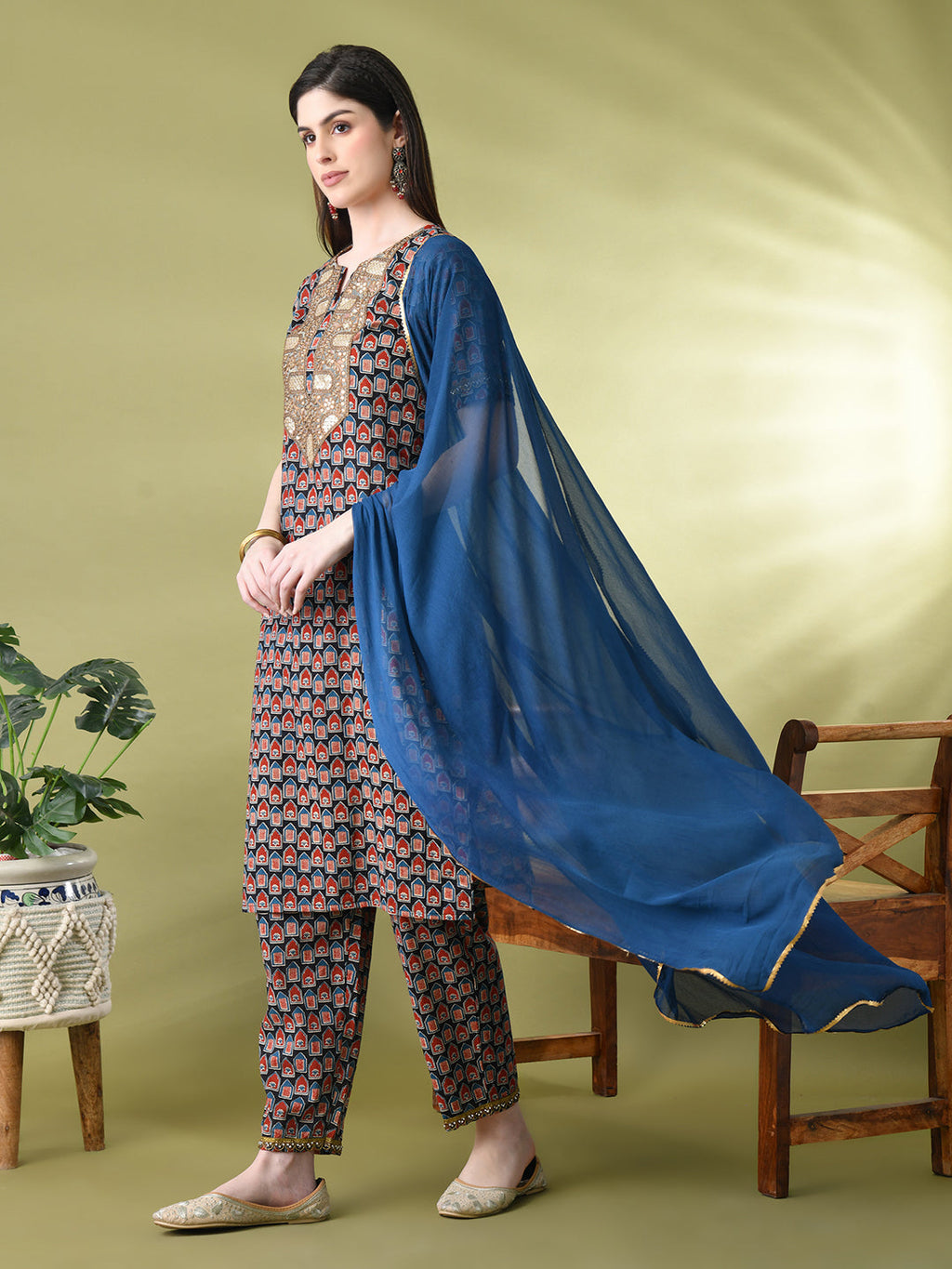 Myshka Women's Cotton Printed Kurta Set With Dupatta