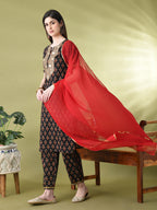 Myshka Women's Cotton Printed Kurta Set With Dupatta