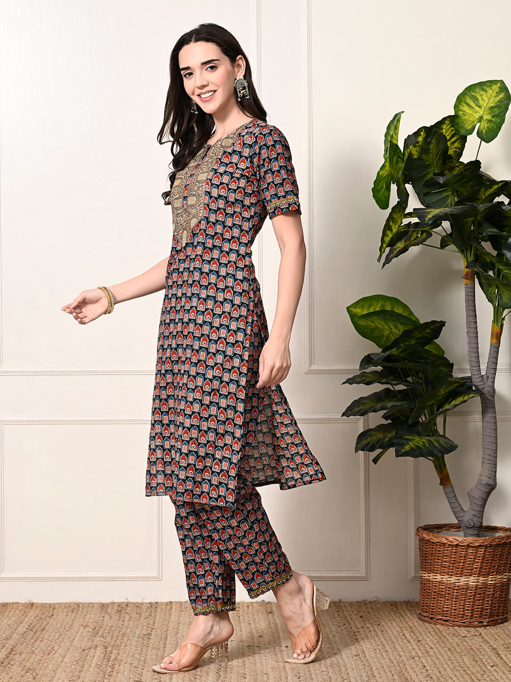 Myshka Women's Cotton Printed Kurta Set