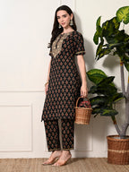 Myshka Women's Cotton Black Printed Kurta Set