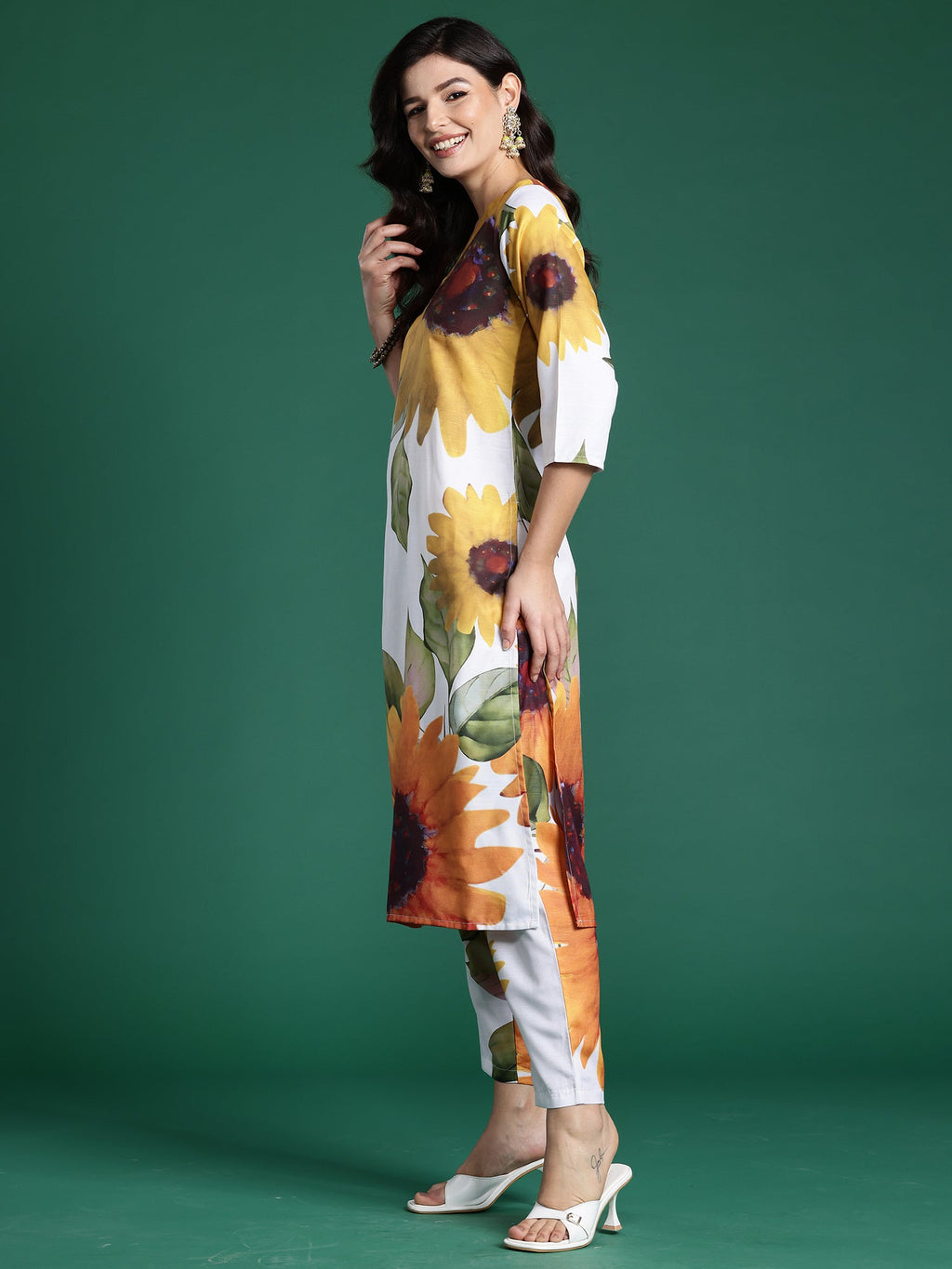 Indo Era Off White Printed Straight Kurta Trousers Set - Distacart