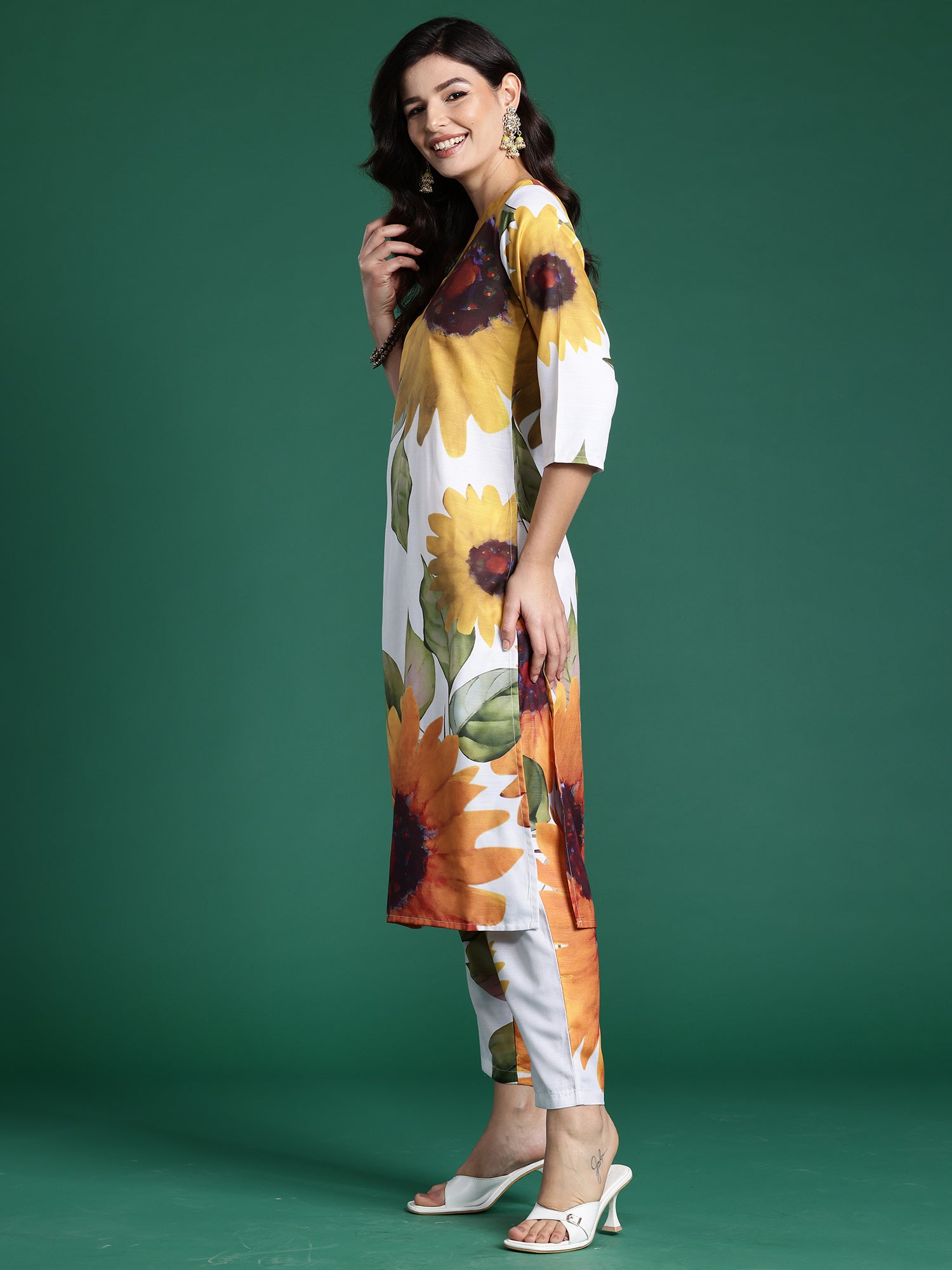 Indo Era Off White Printed Straight Kurta Trousers Set - Distacart