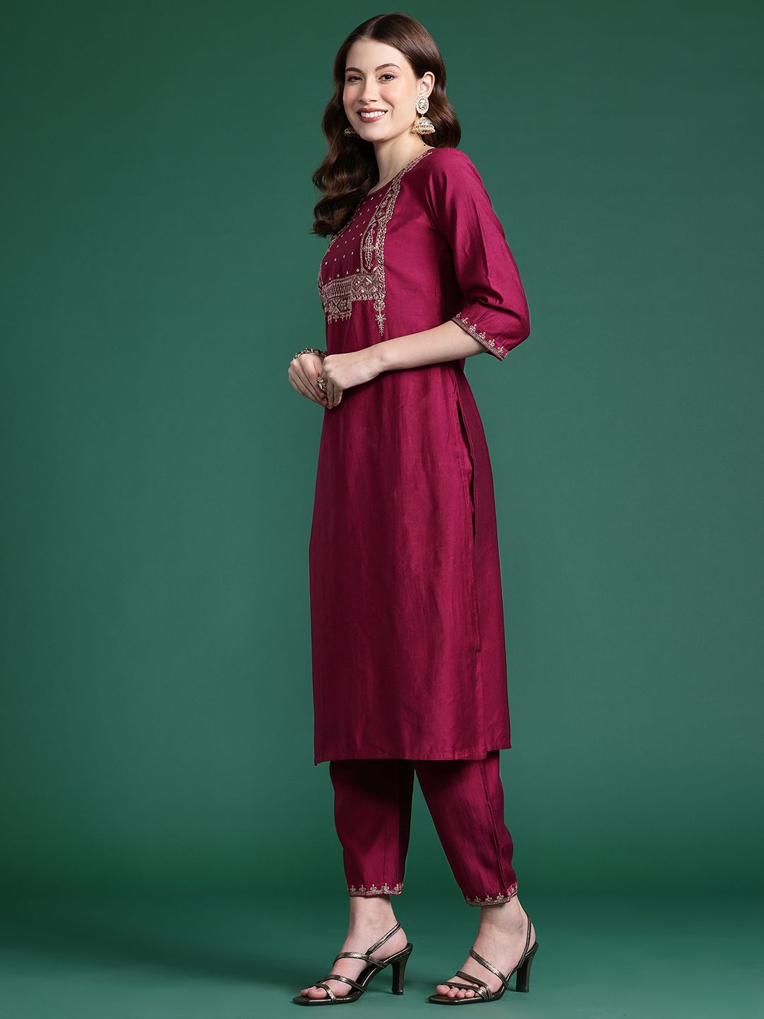 Indo Era Women Embroidered Straight Kurta Set - Distacart