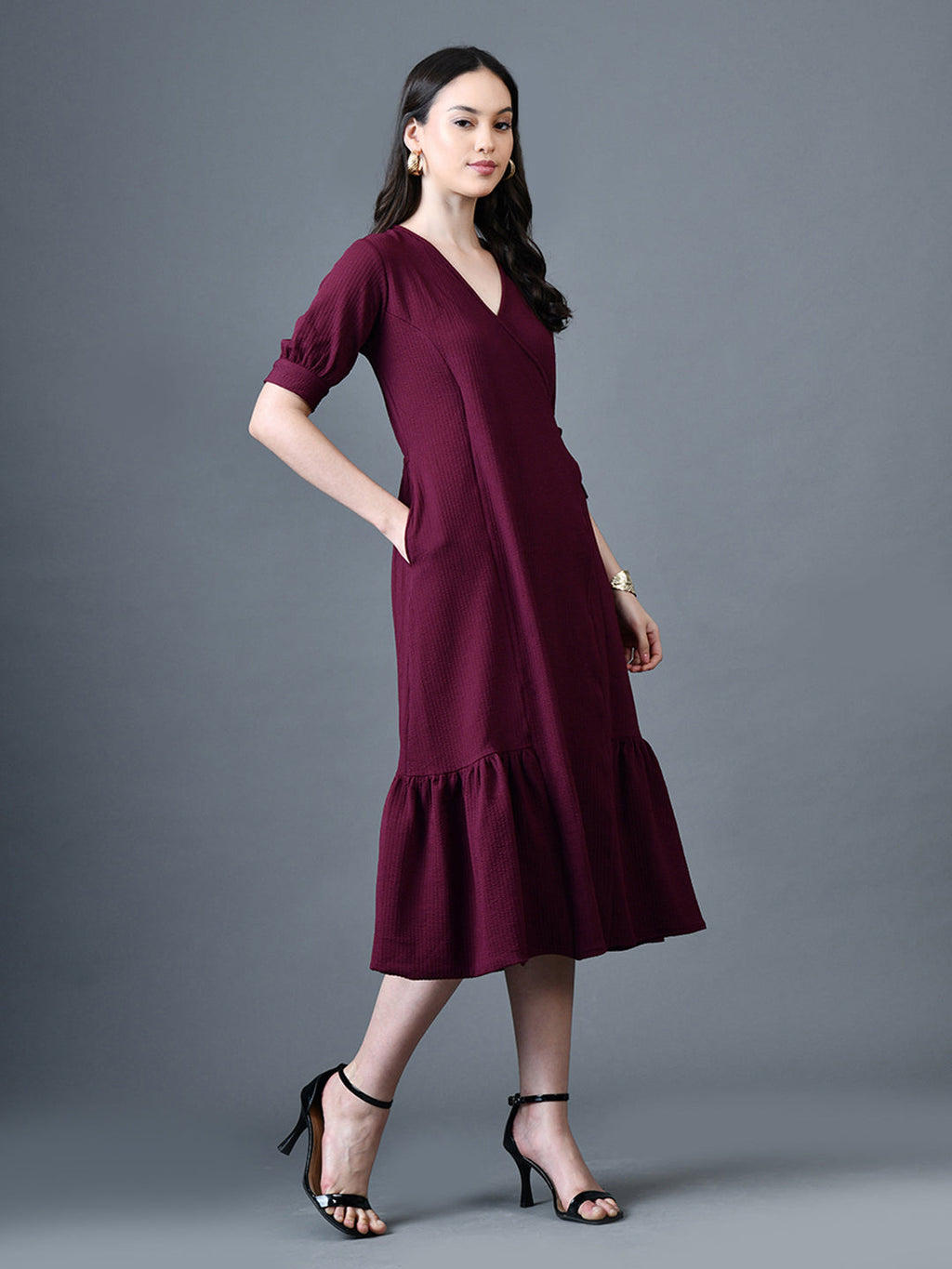 Myshka Women Magenta Polyester A-Line V-Neck Solid Knee Length Short Sleeves Dresses - Distacart