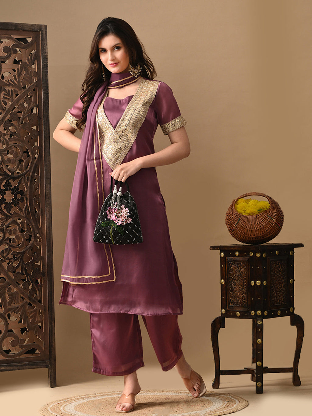 Myshka Mauve Silk Blend Straight Round Neck Short Sleeves Kurta Trousers With Dupatta
