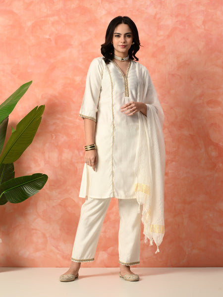 Myshka White Silk Blend Straight V-Neck Three-Quarter Sleeves Kurta Trousers With Dupatta