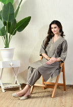 Myshka Gray Silk Blend Straight Round Neck Three-Quarter Sleeves Kurta Trousers Set
