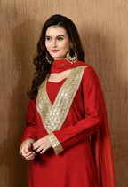Myshka Red Silk Blend Straight Round Neck Long Sleeves Kurta Trousers With Dupatta