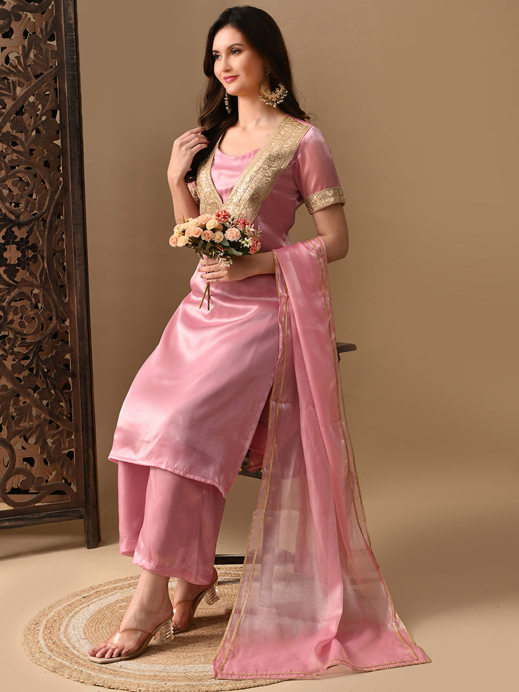 Myshka Pink Silk Blend Straight Round Neck Short Sleeves Kurta Trousers With Dupatta