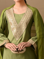 Myshka Green Silk Blend Straight Round Neck Long Sleeves Kurta Trousers With Dupatta