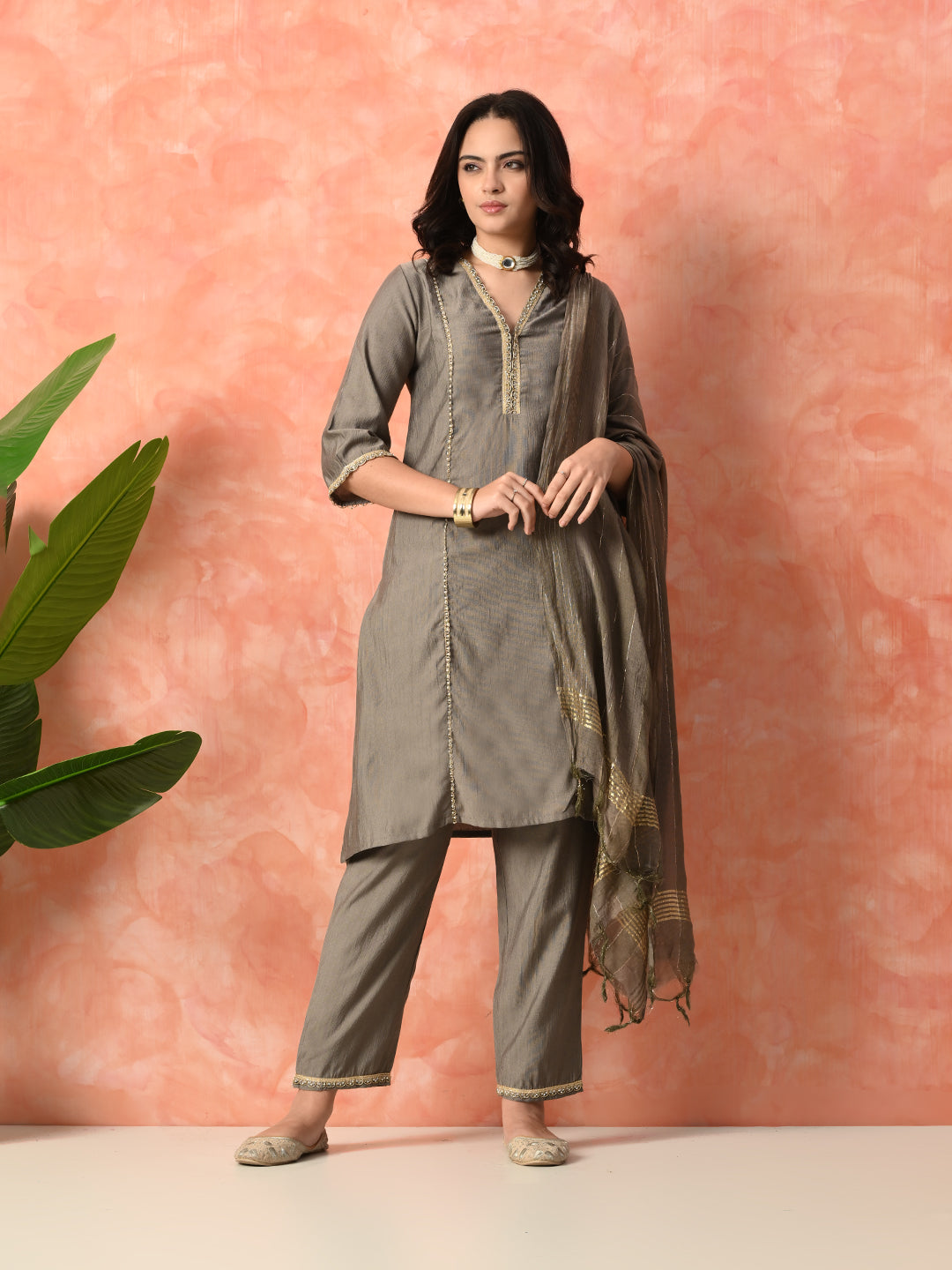 Myshka Gray Silk Blend Straight V-Neck Three-Quarter Sleeves Kurta Trousers With Dupatta