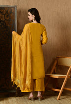 Myshka Musturd Silk Blend Straight Round Neck Long Sleeves Kurta Trousers With Dupatta