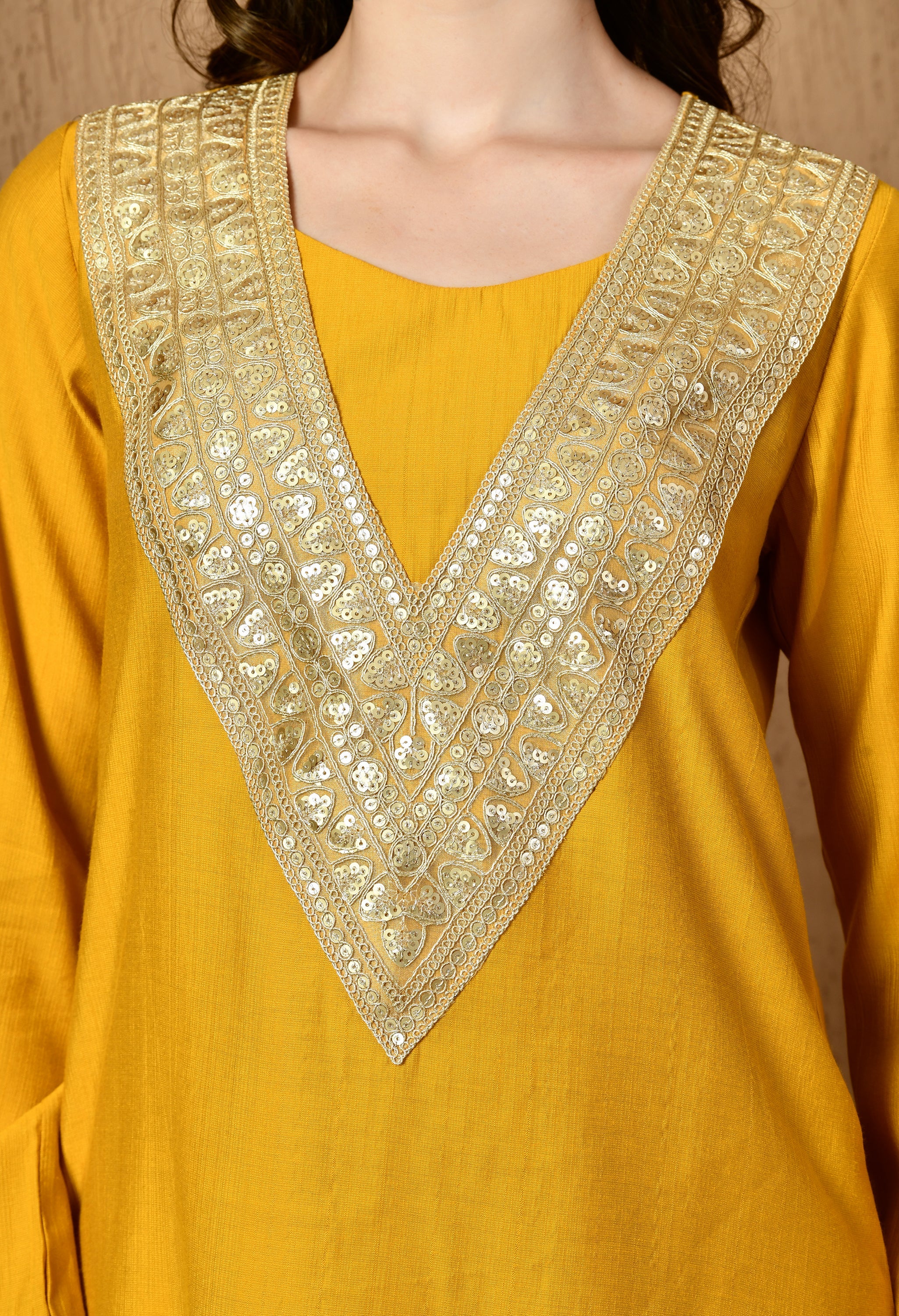 Myshka Musturd Silk Blend Straight Round Neck Long Sleeves Kurta Trousers With Dupatta