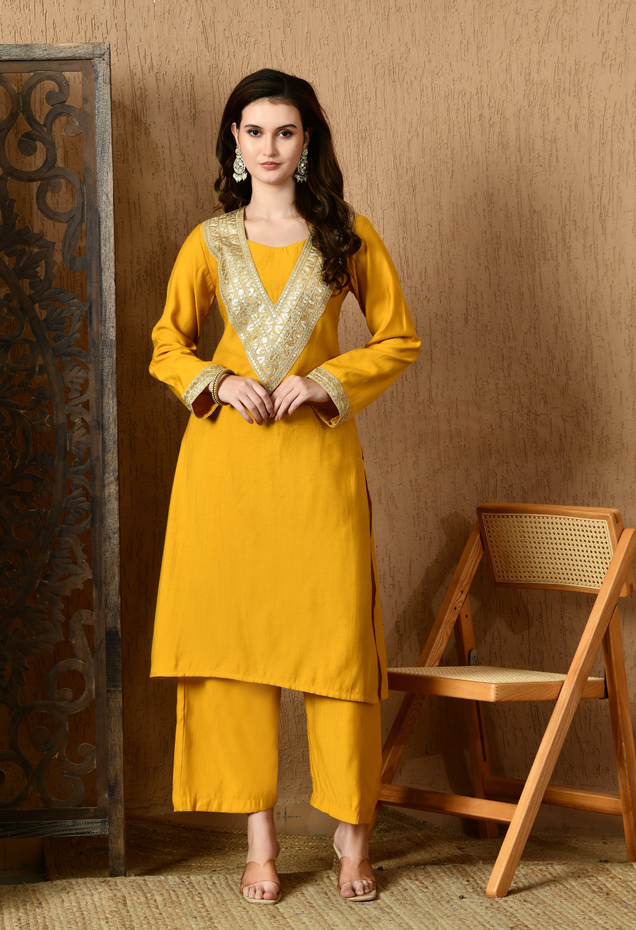Myshka Musturd Silk Blend Straight Round Neck Long Sleeves Kurta Trousers With Dupatta
