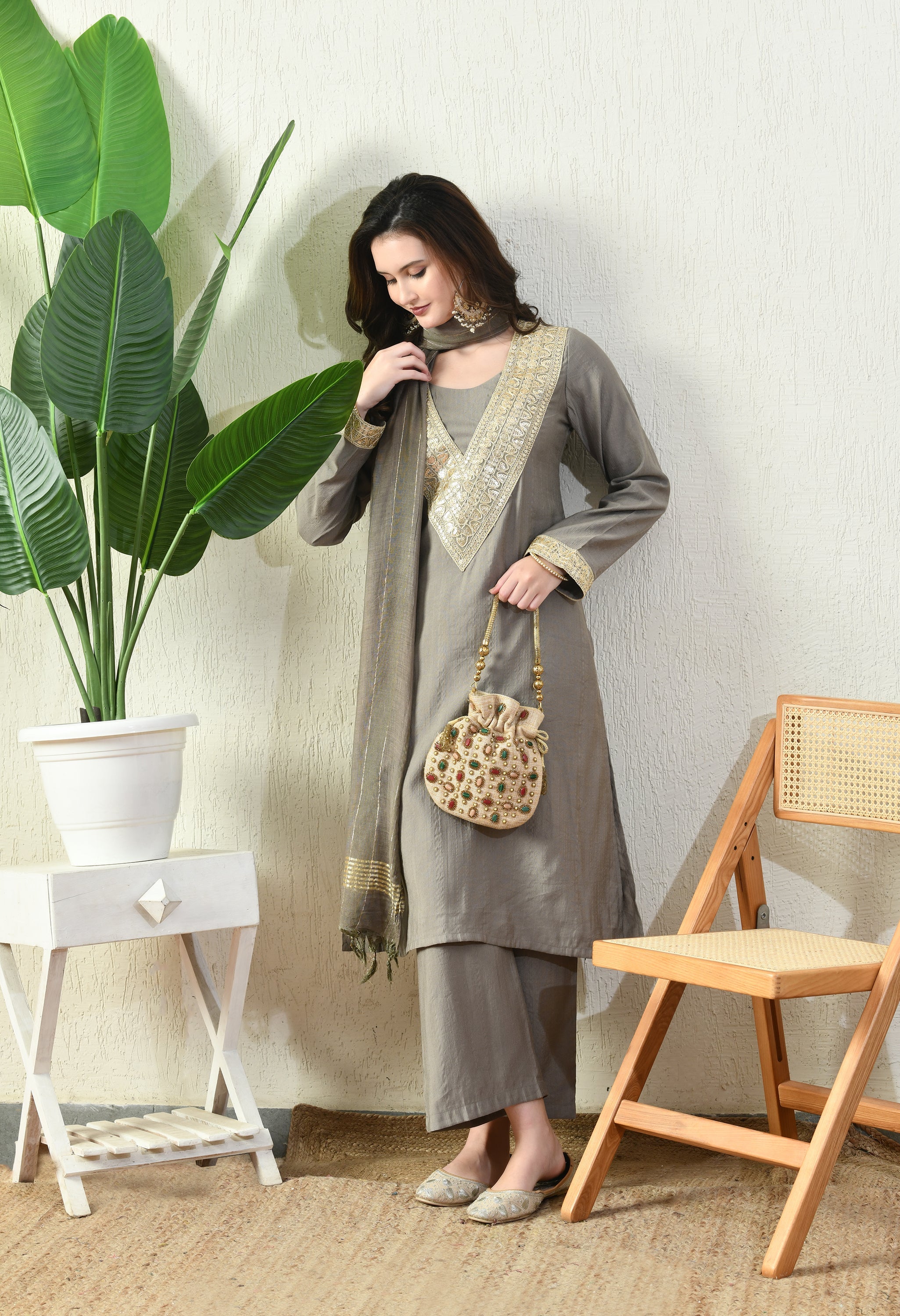 Myshka Gray Silk Blend Straight Round Neck Long Sleeves Kurta Trousers With Dupatta