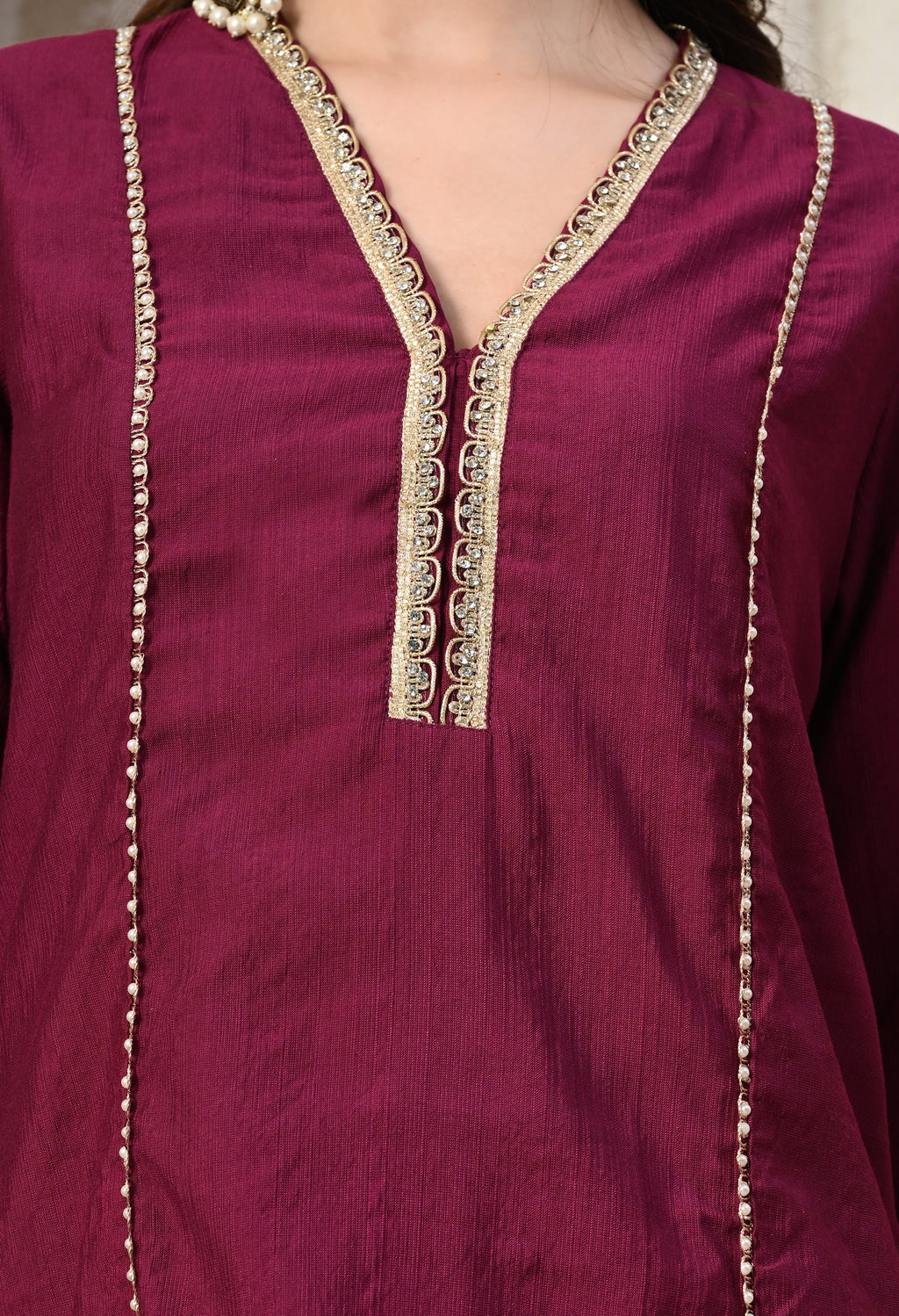 Myshka Wine Silk Blend Straight Round Neck Three-Quarter Sleeves Kurta Trousers Set
